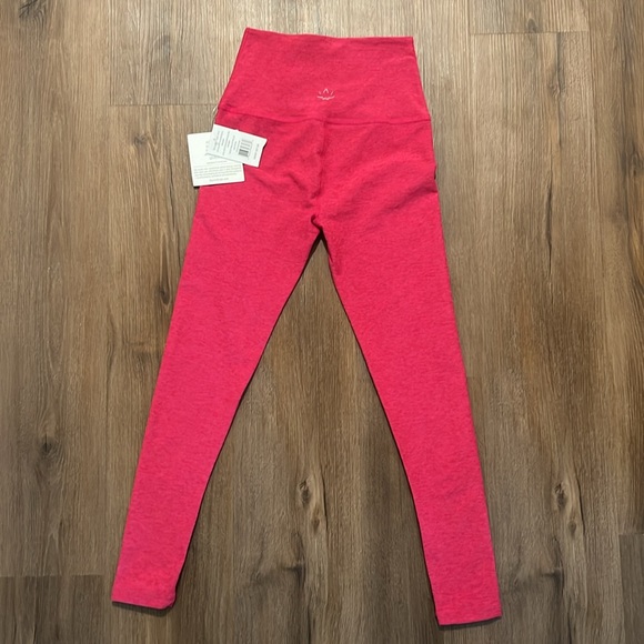 💕 NEW Beyond Yoga leggings - XS 💕 - Picture 6 of 11